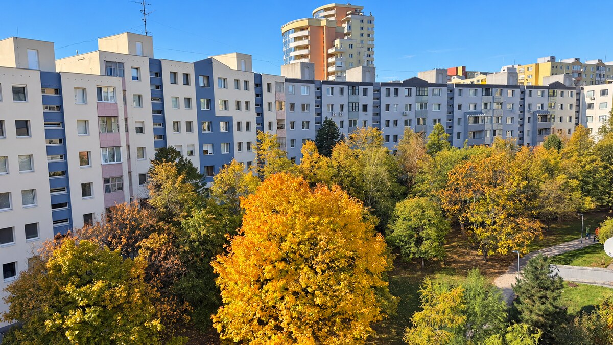 DLHE DIELY - Zrekonštruovaný 3i byt s loggiou - Kolískova ul. — foto 25