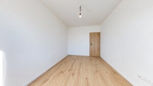DLHE DIELY - Zrekonštruovaný 3i byt s loggiou - Kolískova ul. — foto 15