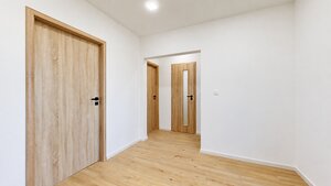 DLHE DIELY - Zrekonštruovaný 3i byt s loggiou - Kolískova ul. — foto 20