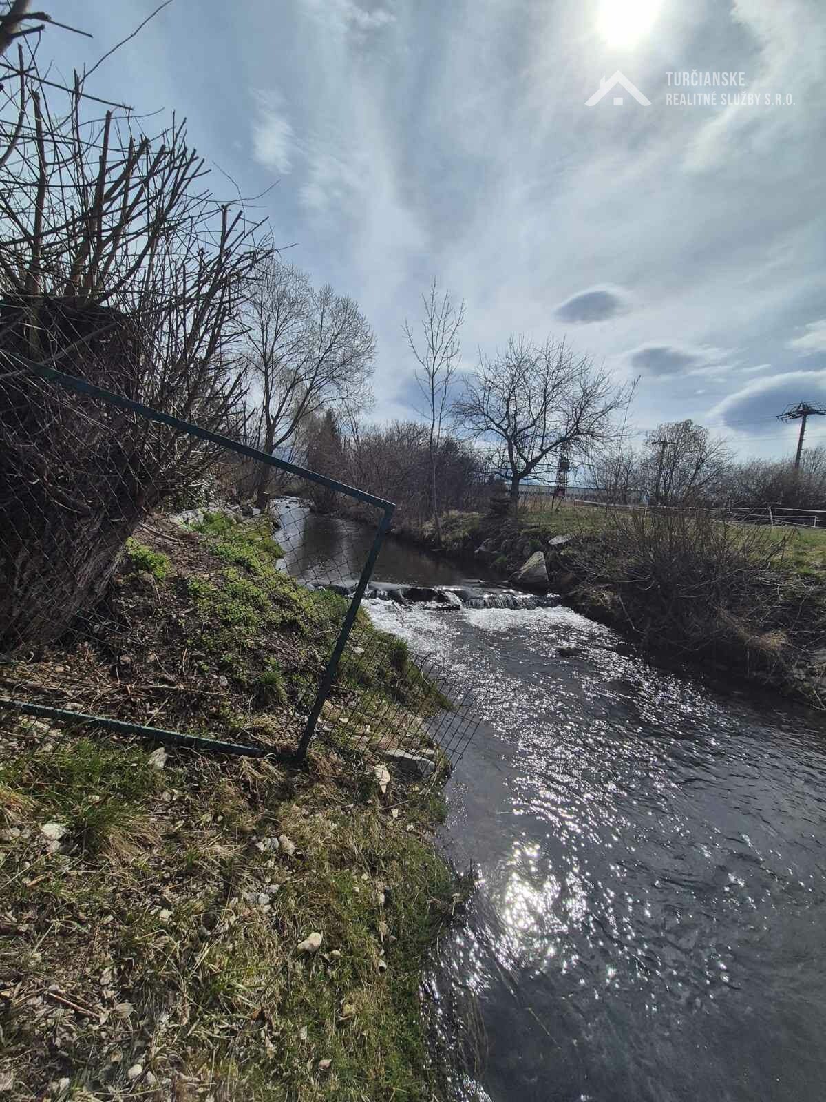 Pozemok Príbovce — foto 2