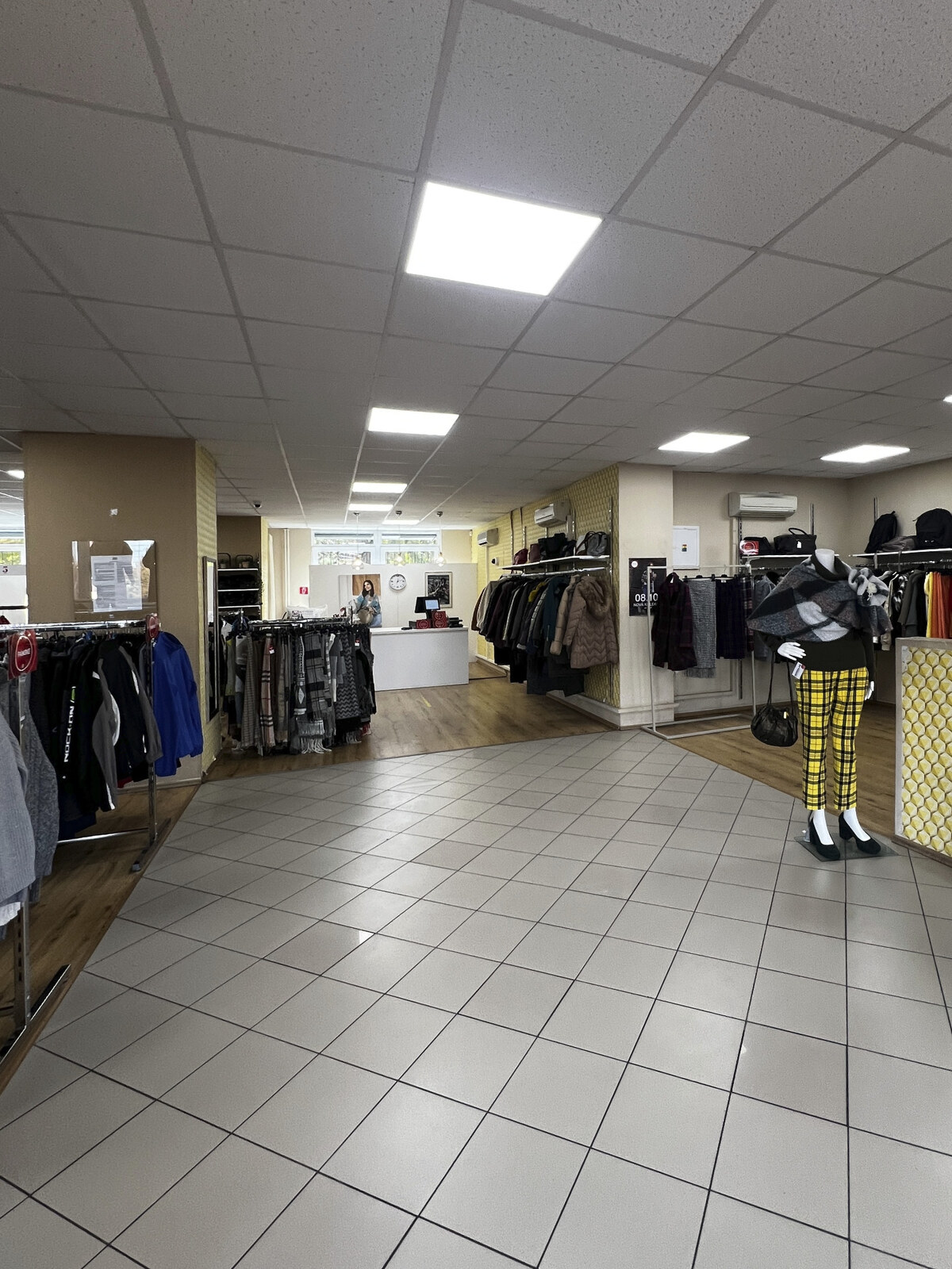 Obchodné priestory na Trnavskej ulici oproti Kauflandu — foto 4