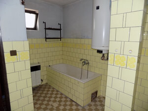 Na predaj poschodový dom v Tvrdošovciach . — foto 4