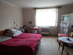 Na predaj  4.izb .dom - chalupa v Brutoch - pozemok 741 m2. — foto 3