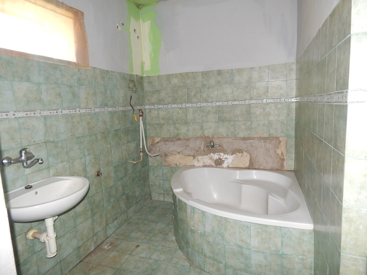 Na predaj 3 izbový rodinný dom v Strekove . — foto 8