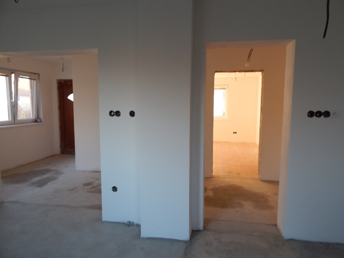 Predaj rodinného domu, Šurany, Šurany, Nové Zámky — foto 2