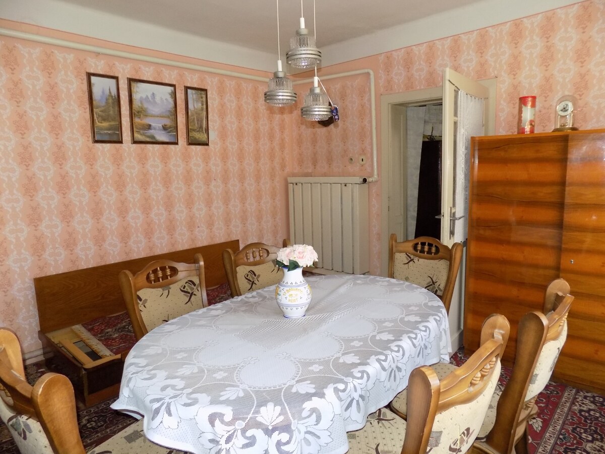 Na predaj tehlový dom v Strekove pri žel.stanici . — foto 5