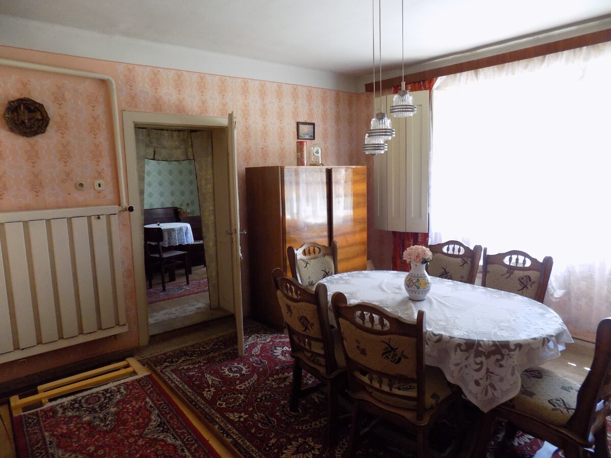 Na predaj tehlový dom v Strekove pri žel.stanici . — foto 8
