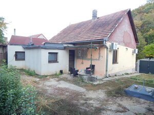 Na predaj 3 izb. zrekonštruovaný dom v obci Leľa pri Štúrove. — foto 15