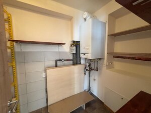 Priestranný 3-izbový byt v širšom centre mesta na prenájom — foto 12