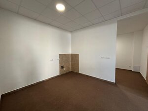 PRENÁJOM – Zrekonštruované obchodné/administratívne priestory v Poprad — foto 4