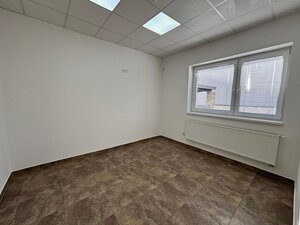 PRENÁJOM – Zrekonštruované obchodné/administratívne priestory v Poprad — foto 6