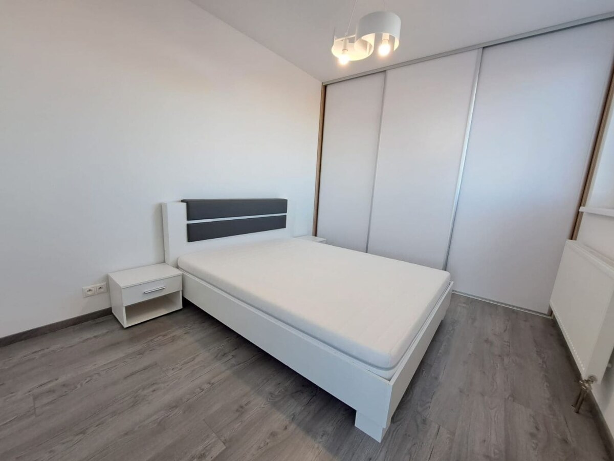 Kompletne zariadený 2-izbový byt (50 m²) v centre Popradu — foto 6
