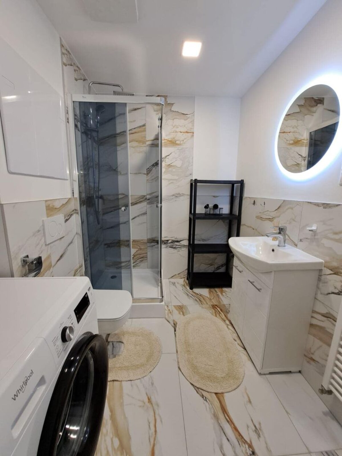 Kompletne zariadený 2-izbový byt (50 m²) v centre Popradu — foto 8