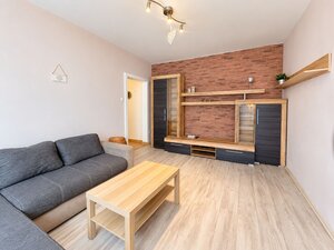 Rezervované: Na predaj 2-izbový byt po rekonštrukcii — foto 3