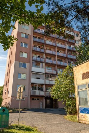 Na predaj zrekonštruovaný 2-izbový byt s balkónom — foto 10