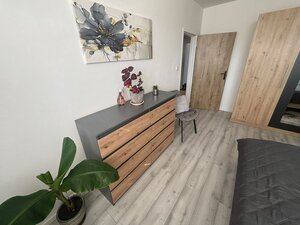 Prenájom zrekonštruovaného 3-izbového bytu v Spišskej Novej Vsi — foto 5
