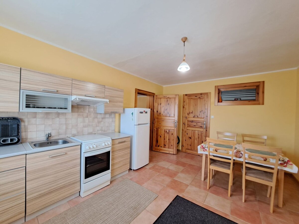 Na prenájom 1-izbový apartmán v rodinnom dome v Gánovciach — foto 5