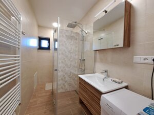 Menší rodinný dom v Gánovciach na prenájom — foto 9