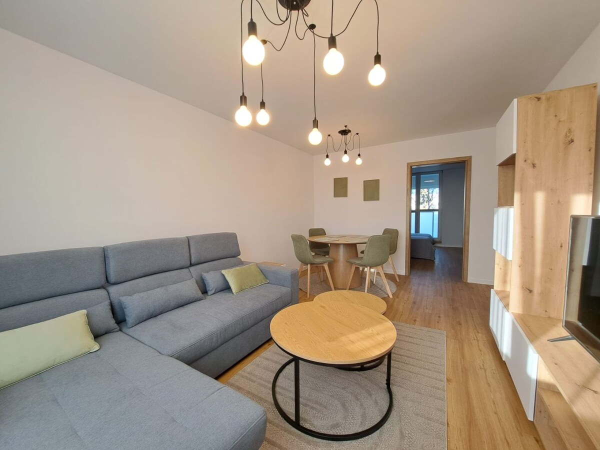 Prenájom kompletne zrekonštruovaného 2-izbového bytu s balkónom — foto 4