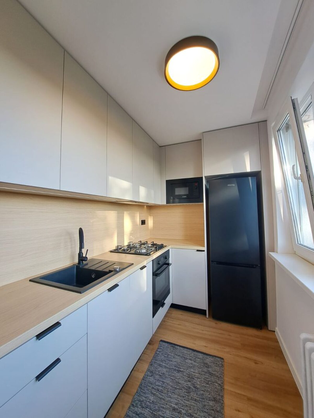 Prenájom kompletne zrekonštruovaného 2-izbového bytu s balkónom — foto 7
