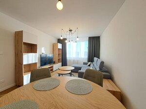 Prenájom kompletne zrekonštruovaného 2-izbového bytu s balkónom — foto 2