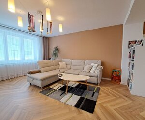 Pekný 3-izbový byt s balkónom na prenájom — foto 1