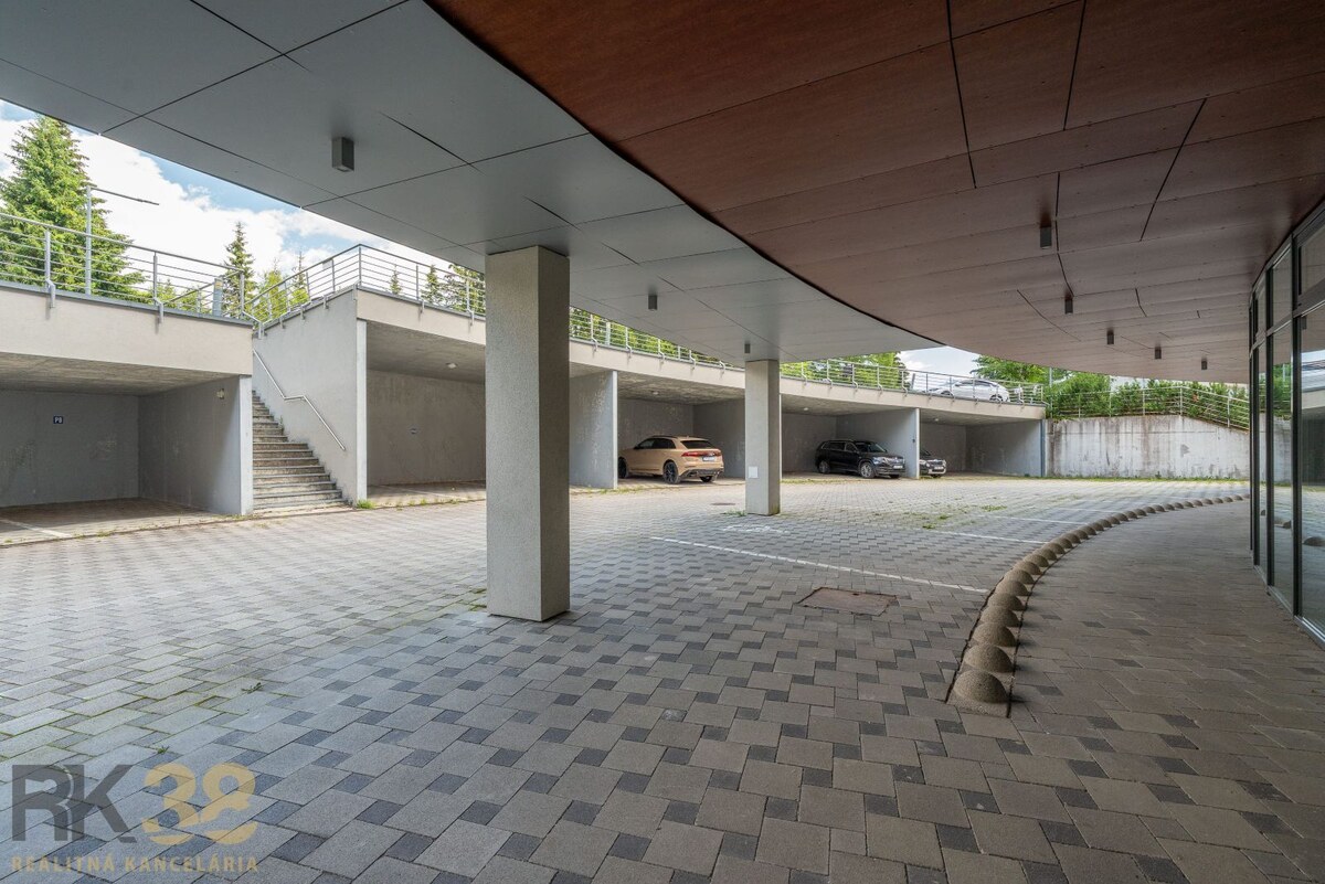 Jeden z najlepšie položených apartmánov na Slovensku -  Štrbské pleso — foto 16