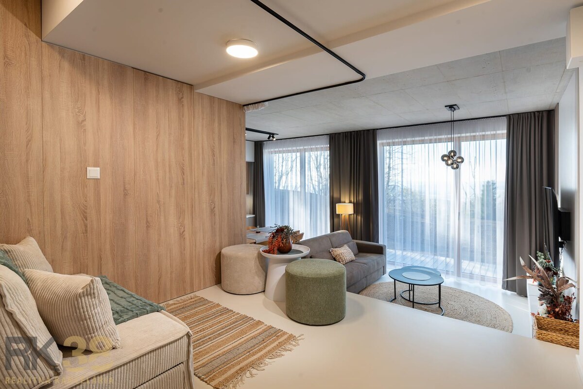 Štýlový apartmán s privátnou saunou a terasou v srdci Starého Smokovca — foto 9