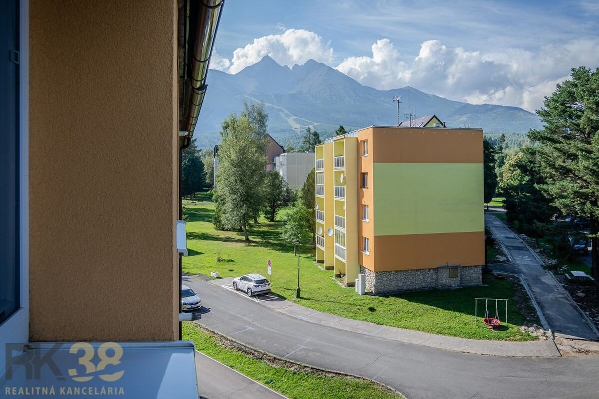 Bývanie pod Lomnickým štítom | 3-izbový byt v srdci Tatranskej Lomnice — foto 10