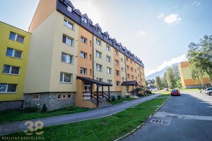 Bývanie pod Lomnickým štítom | 3-izbový byt v srdci Tatranskej Lomnice — foto 12