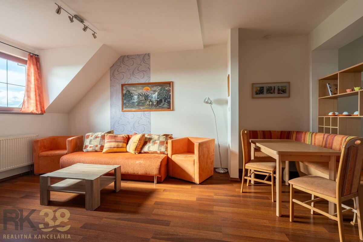 Podkrovný 2-izbový apartmán v Apartmánoch Lomnica — foto 3