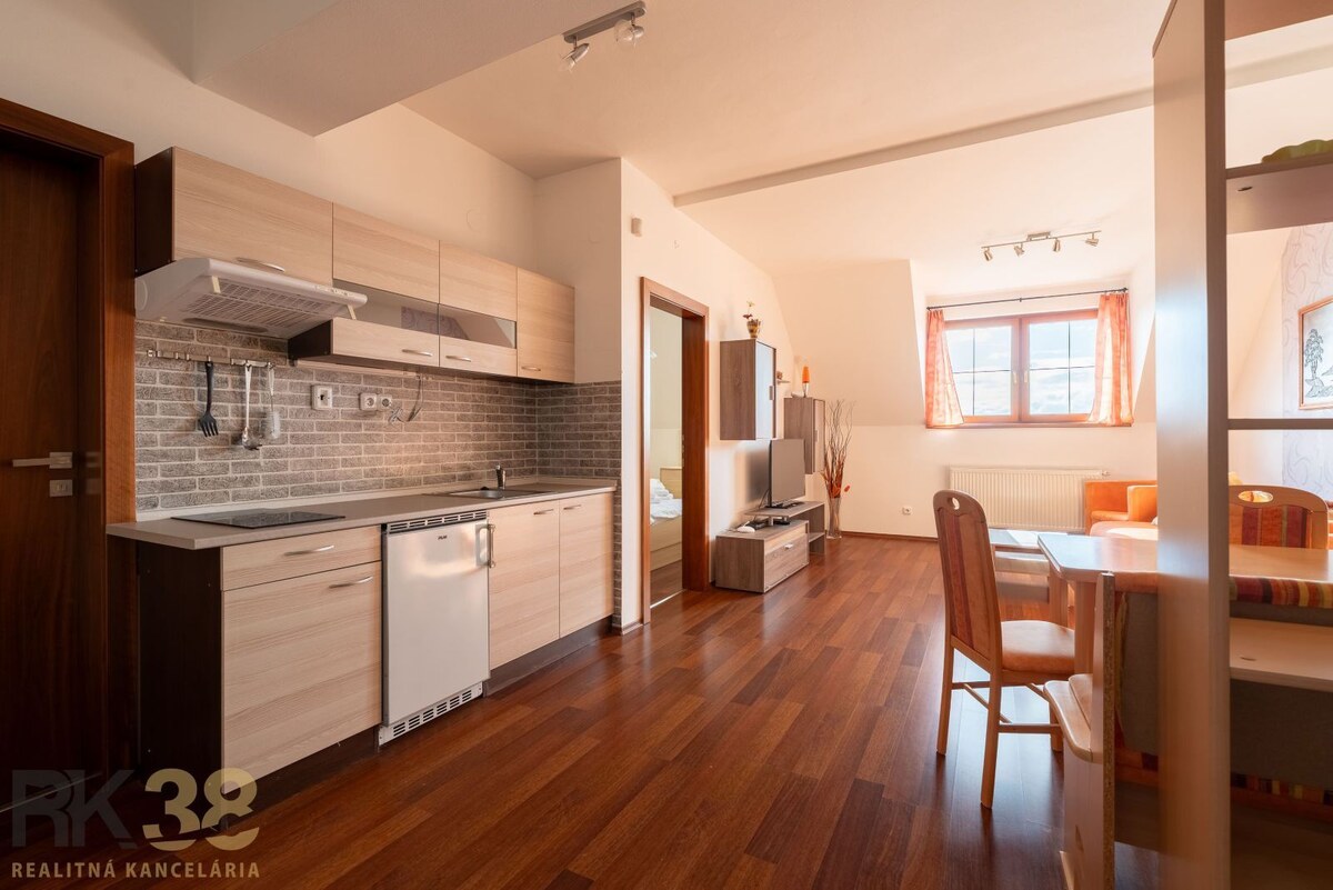 Podkrovný 2-izbový apartmán v Apartmánoch Lomnica — foto 7