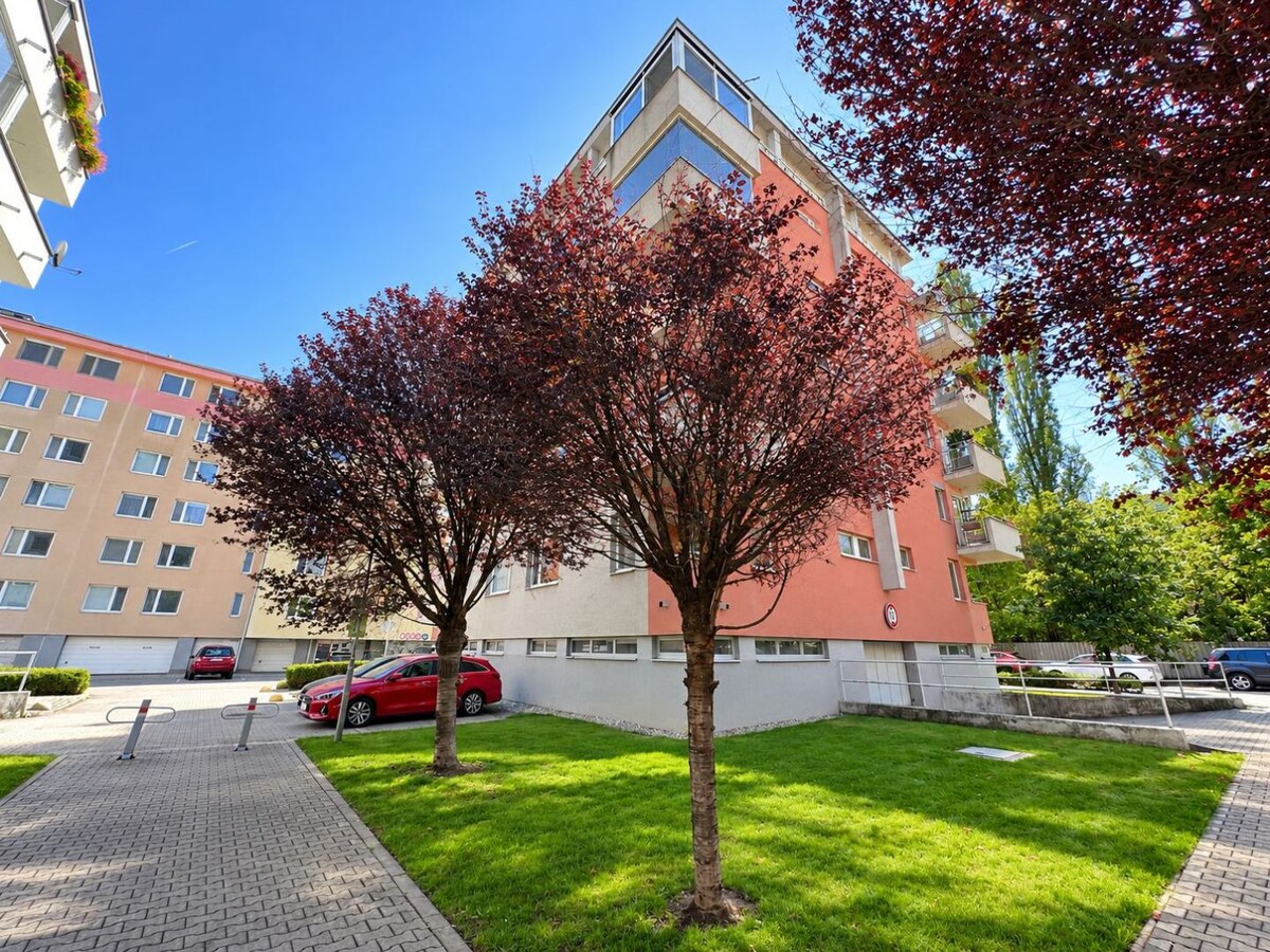 Na predaj 3-izbový byt s dvoma balkónmi | Na Križovatkách, Bratislava — foto 17