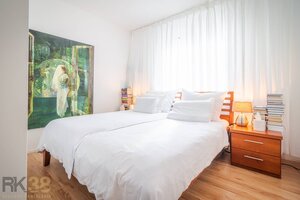 Moderný 3-izbový byt s balkónom a parkovacím státím — foto 5