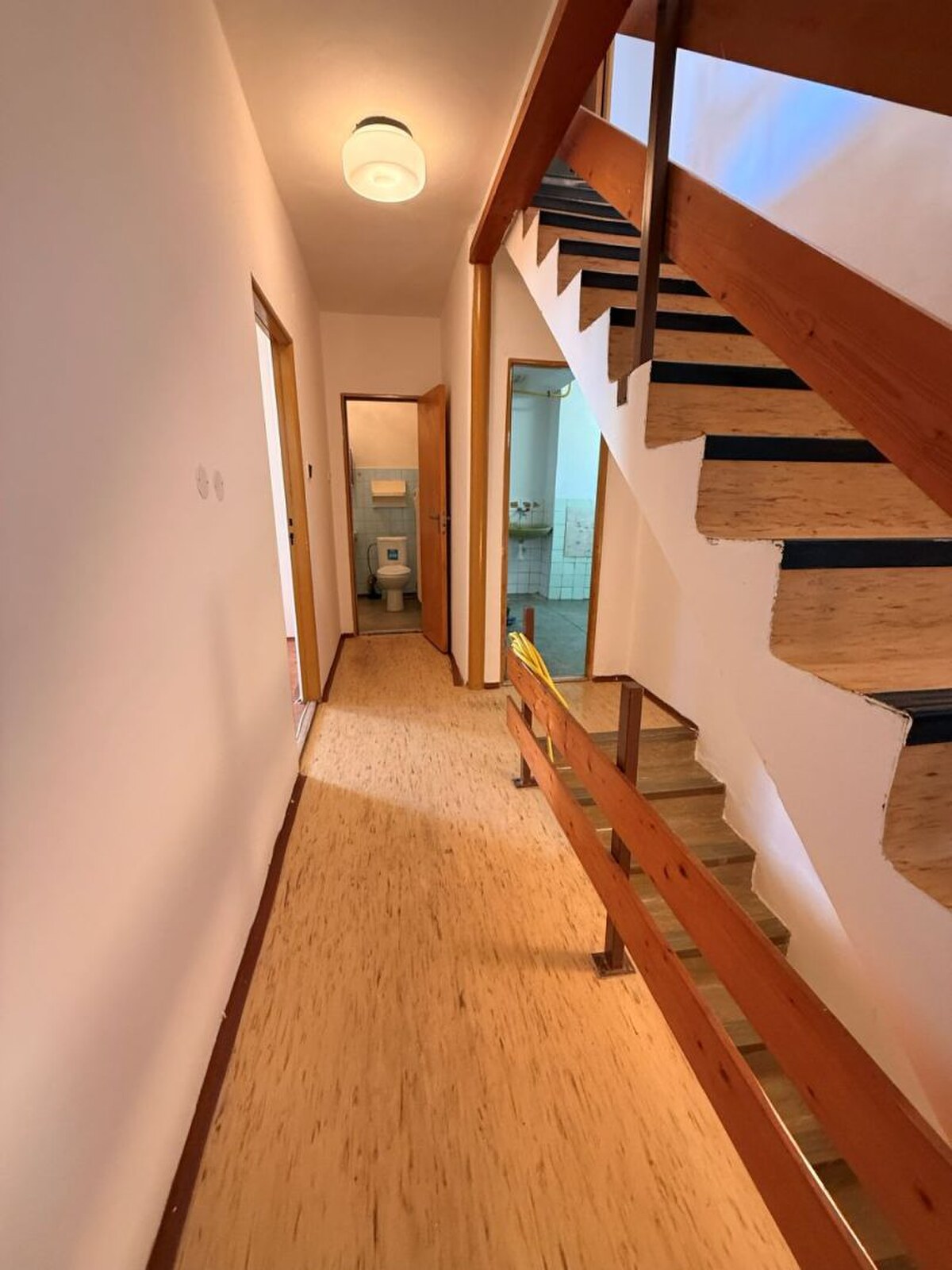 6-izbový rodinný dom v blízkosti centra Pezinka — foto 16