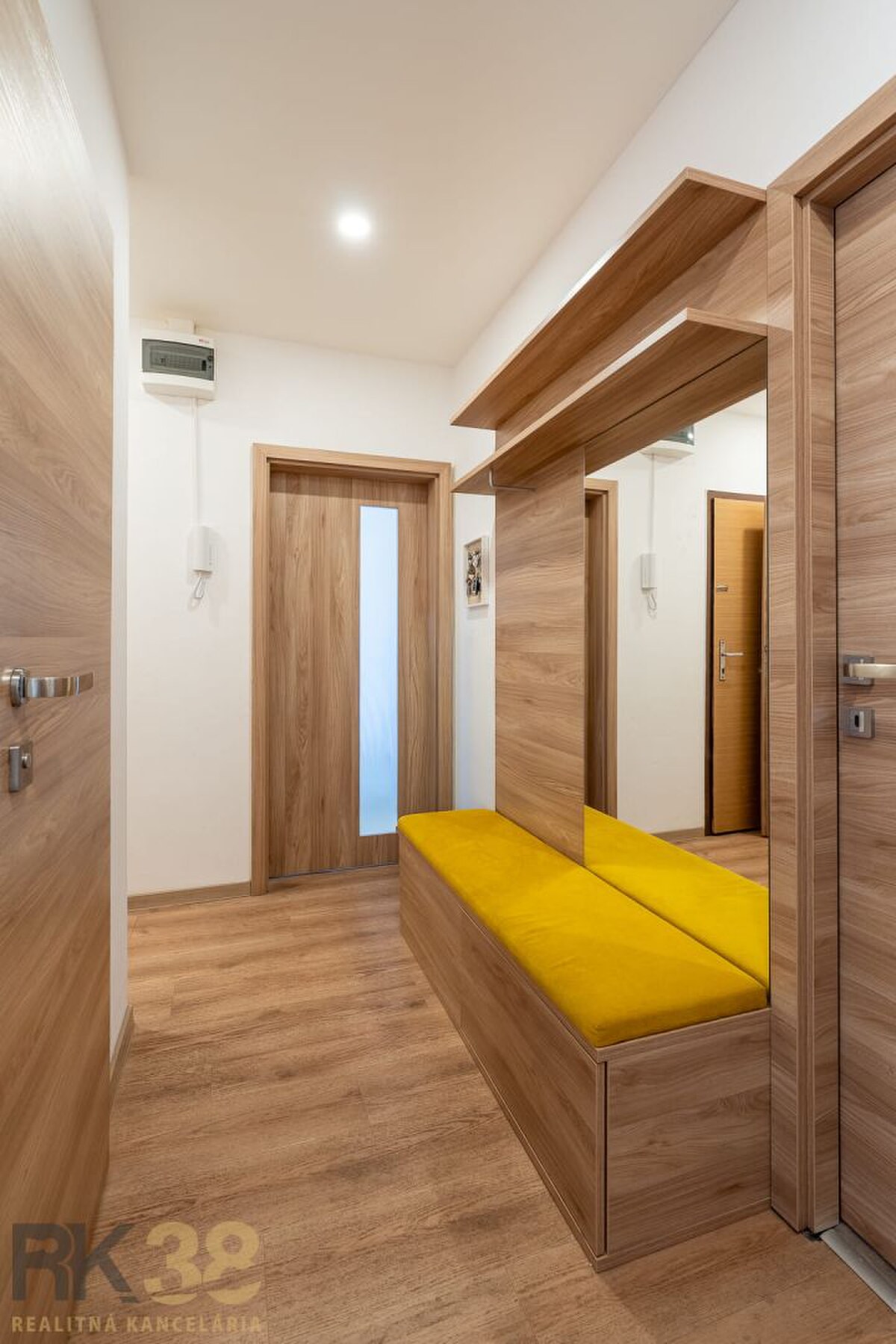 Moderný 3-izbový byt vo vyhľadávanej lokalite — foto 9