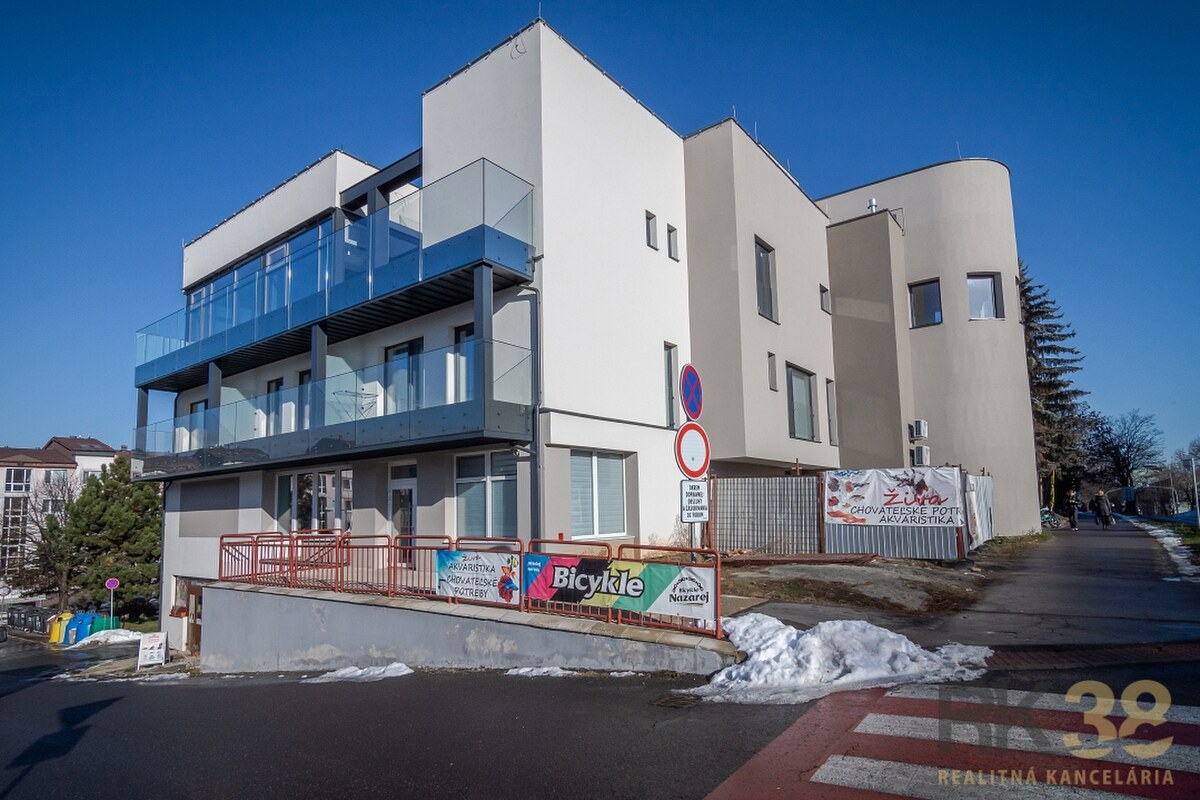 Na prenájom lukratívne 2-izbové byty v centre Popradu — foto 7