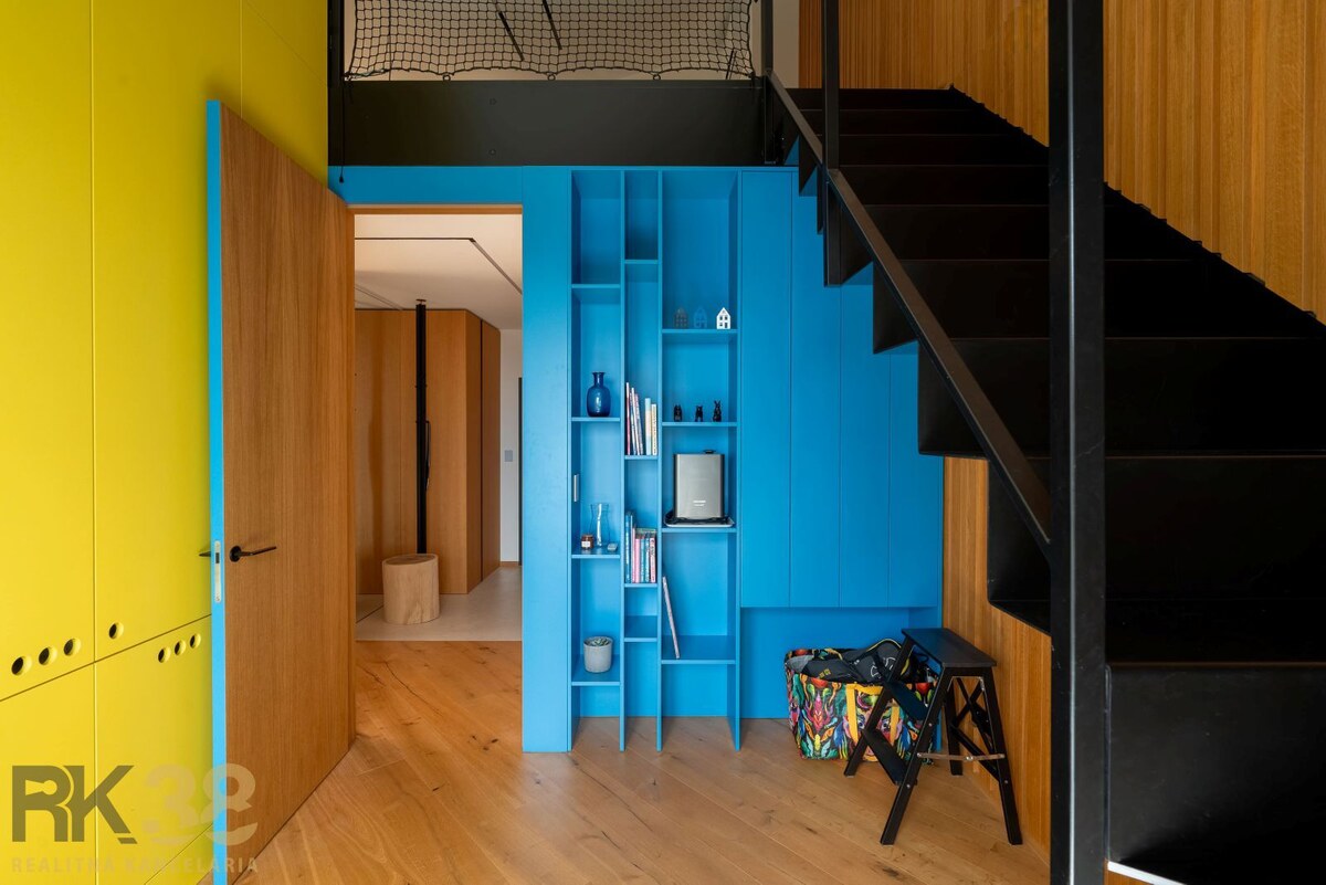 Exkluzívny 100 m² apartmán s terasou a výhľadom na Slavkovský štít — foto 16