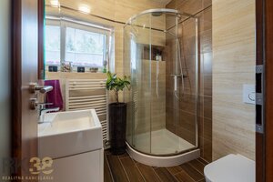 Výnimočná ponuka: Exkluzívny rodinný dom s investičným potenciálom — foto 8