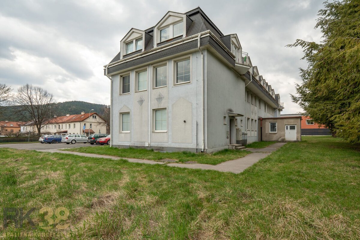 Polyfunkčný objekt s potenciálom na prestavbu na 17 bytov, Svit — foto 6