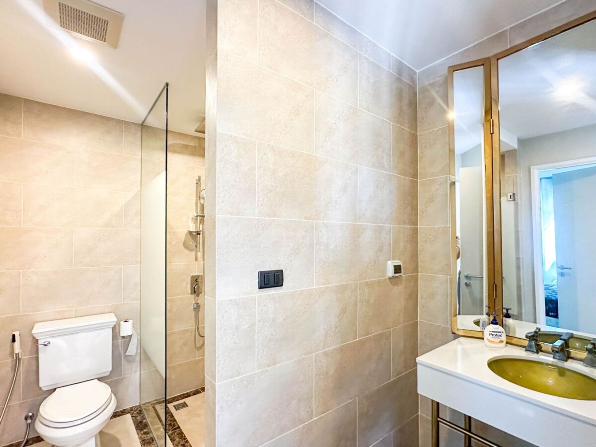 Priestranný 3-izbový apartmán v španielskom štýle | Pattaya, Thajsko — foto 12
