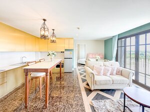Priestranný 3-izbový apartmán v španielskom štýle | Pattaya, Thajsko — foto 1