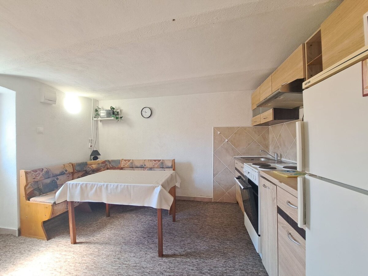 Prenájom pekného apartmánu v dome vo Veľkej Lomnici — foto 4