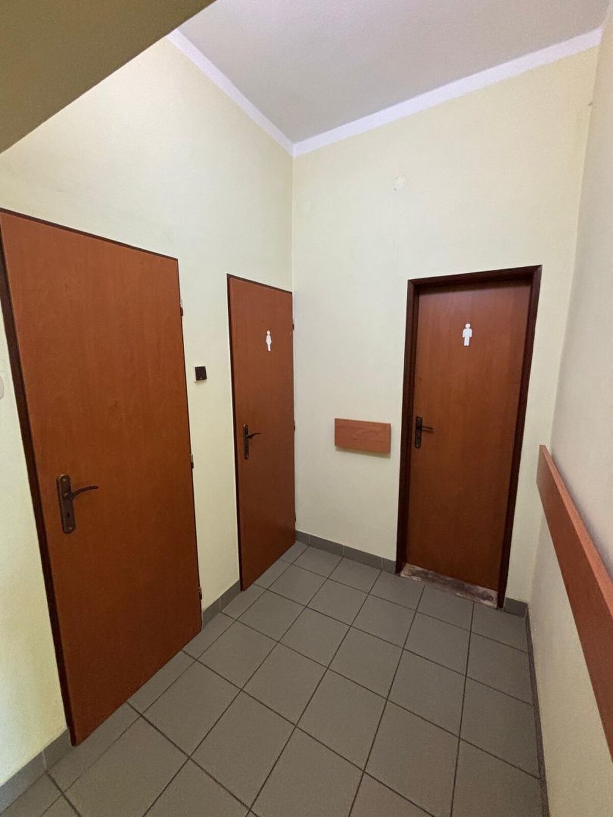 Prenájom kancelárskych priestorov/garáže v Kežmarku v centre — foto 14