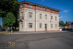 Prenájom kancelárskych priestorov s výbornou polohou blízko stanice — foto 1