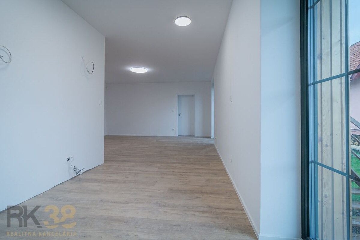 Moderný 2-izbový byt s krásnou terasou pod Tatrami v projekte Pinora — foto 4