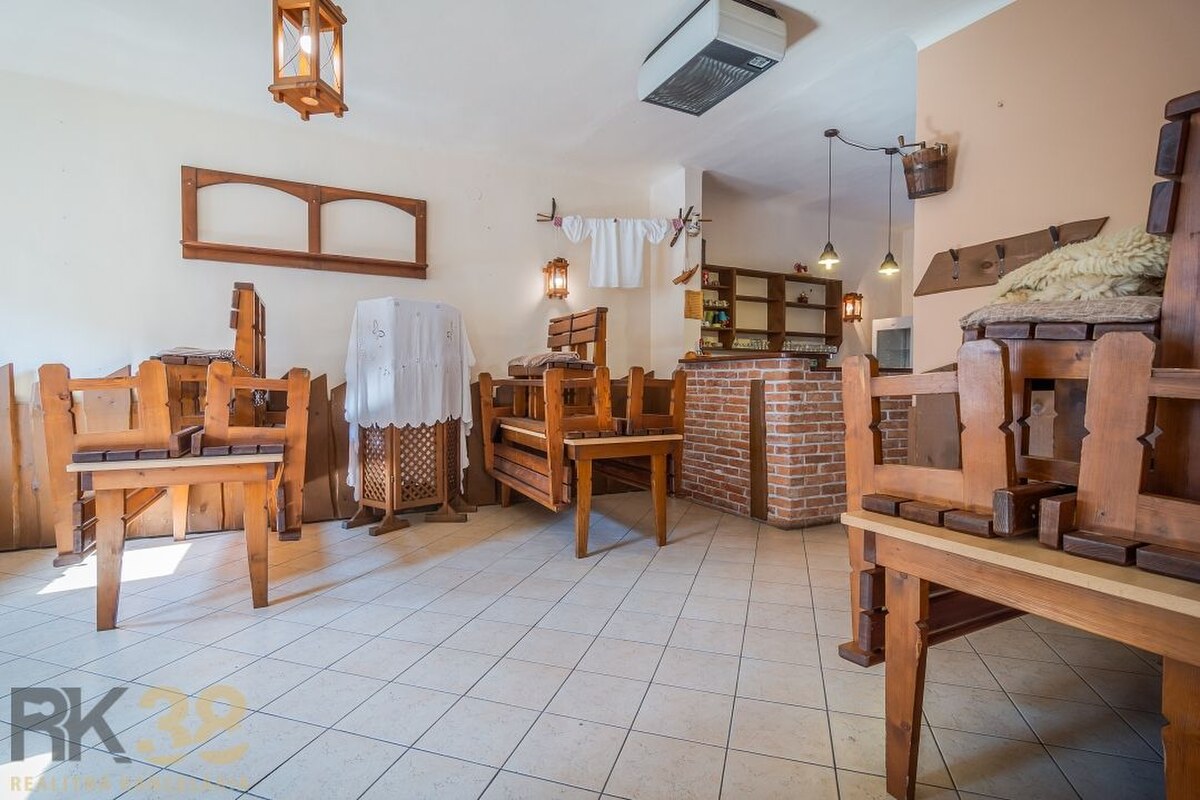Reštauračný objekt s možnosťou prestavby na byty či kancelárie — foto 6