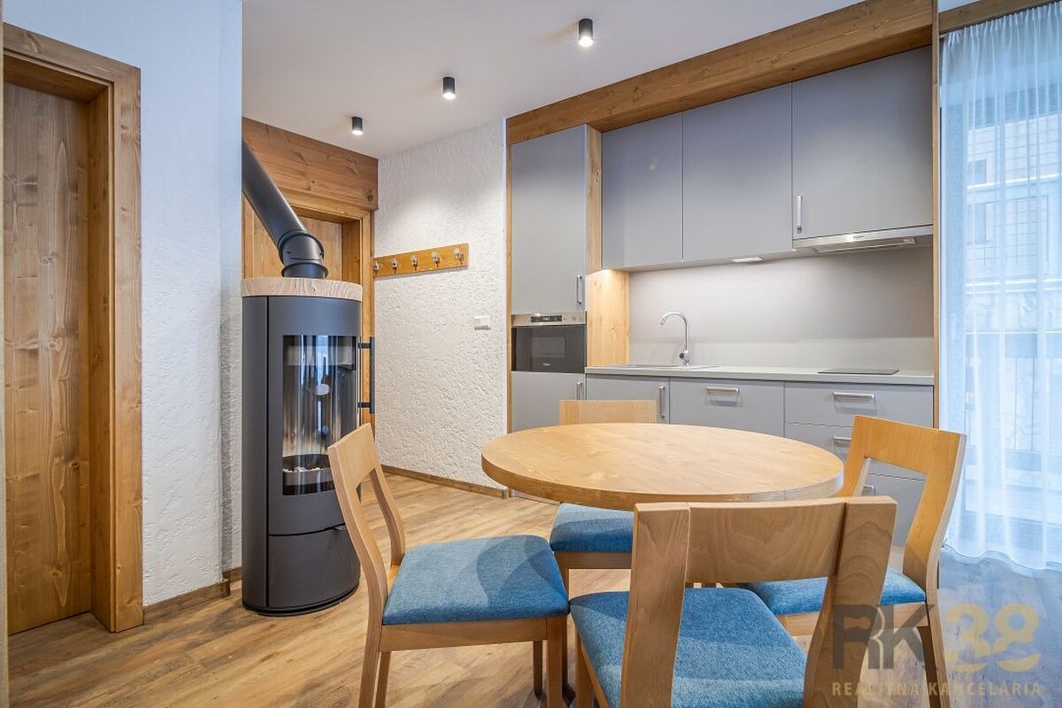 Exkluzívny apartmán s investičným potenciálom na Záhradkách v Jasnej — foto 8