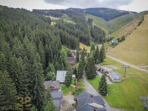 Moderný investičný chalet s troma apartmánmi na svahu v Jasnej — foto 6