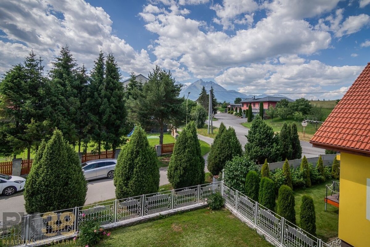 Rodinný dom v Mlynici so slnečným pozemkom a výborným potenciálom — foto 20